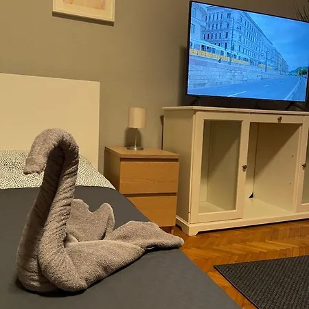 Apartment Dream In The Walking Street *