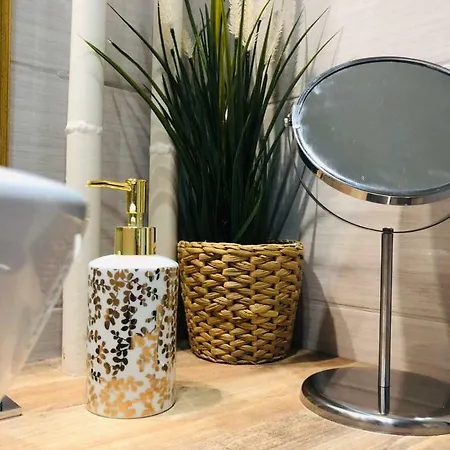 Dream In The Walking Street Budapeszt