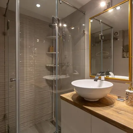 Apartment Dream In The Walking Street *