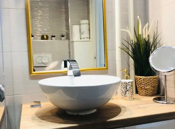 Dream In The Walking Street * Budapesta